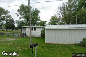 200 2nd St, Alma, IL 62807