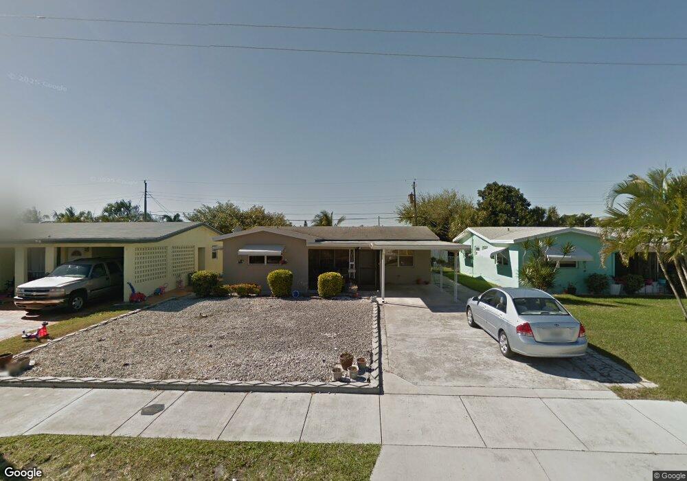 3721 NE 18th Ave, Pompano Beach, FL 33064 - photo 1