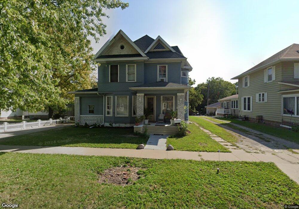 617 2nd St, Columbus Junction, IA 52738 - photo 1