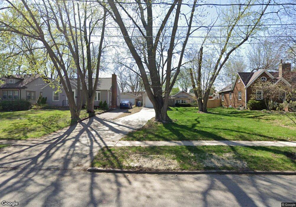 2110 40th Place, Des Moines, IA 50310 - photo 1