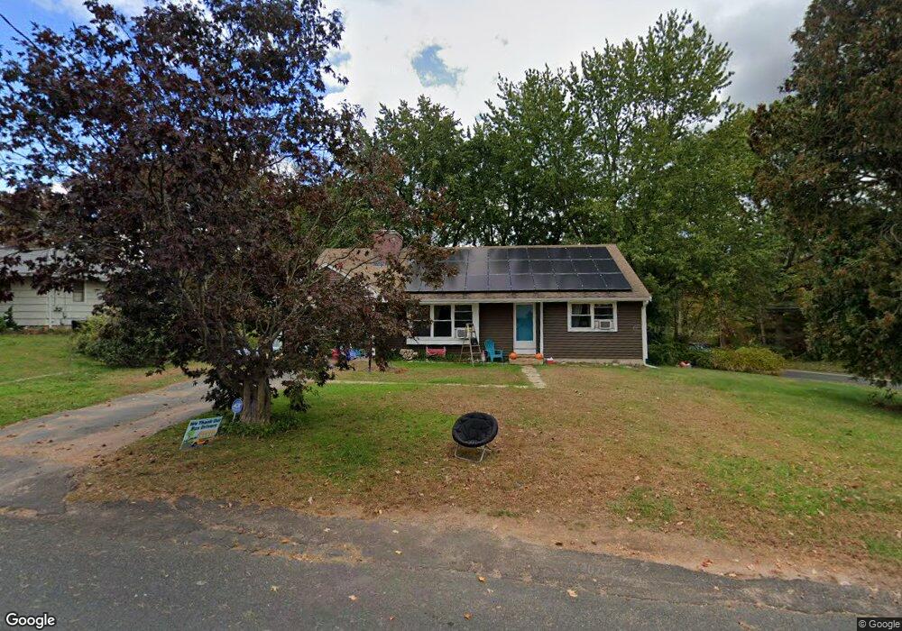 55 Skinner Rd, Broad Brook, CT 06016 - photo 1