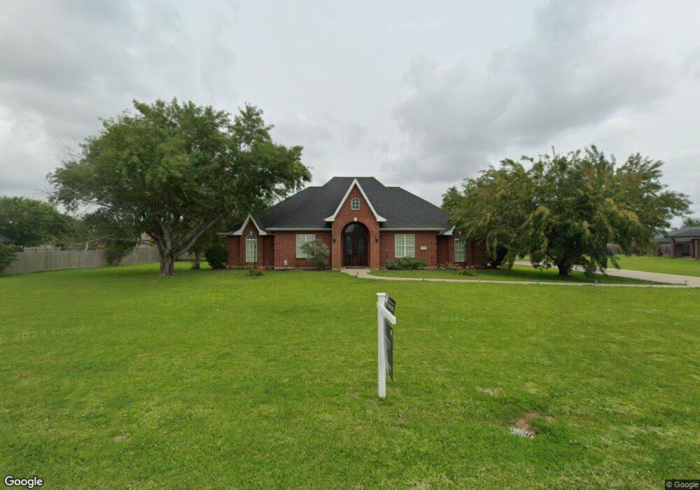 1722 S Crestview Dr, Lake Charles, LA 70605 - photo 1