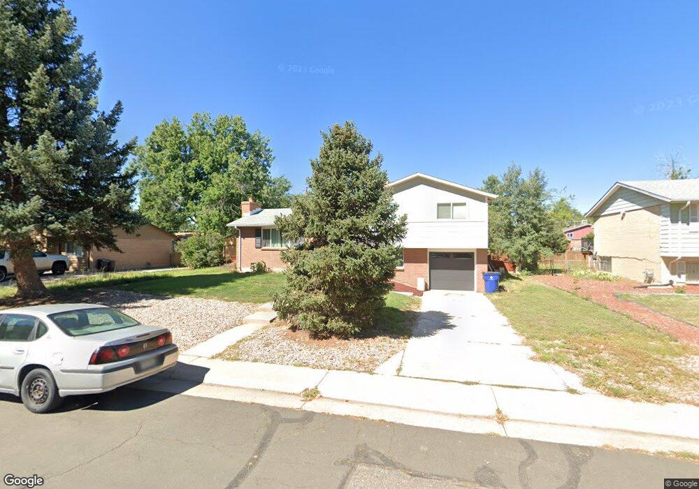 933 Granby St, Aurora, CO 80011 - photo 1