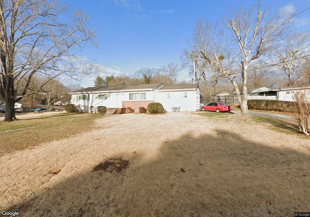 1424 August Dr, Hixson, TN 37343 - photo 1