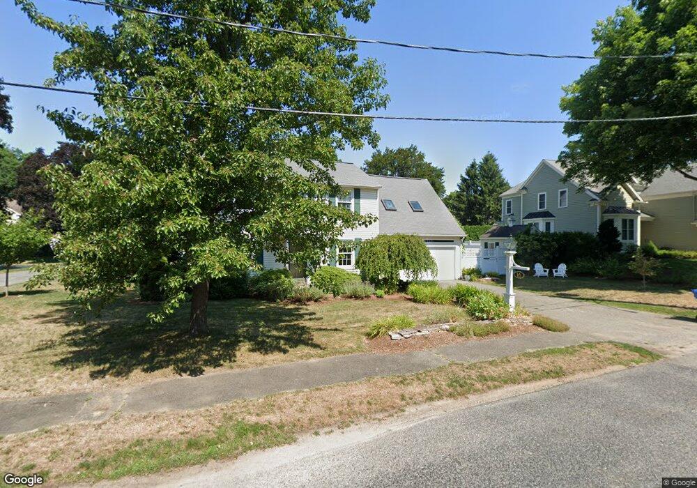 16 Simpson Rd, Wellesley, MA 02482 - photo 1