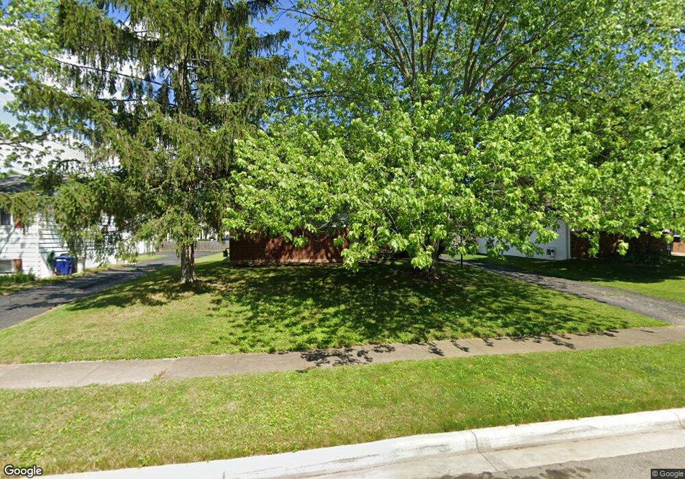 3420 Reinbeau Ct, Columbus, OH 43232 - photo 1