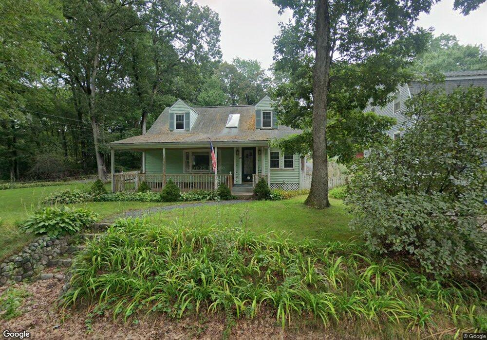 20 Walnut Rd, Wrentham, MA 02093 - photo 1