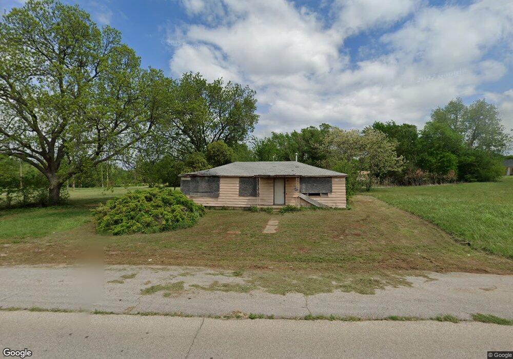 407 W Bois d Arc Ave, Duncan, OK 73533 - photo 1