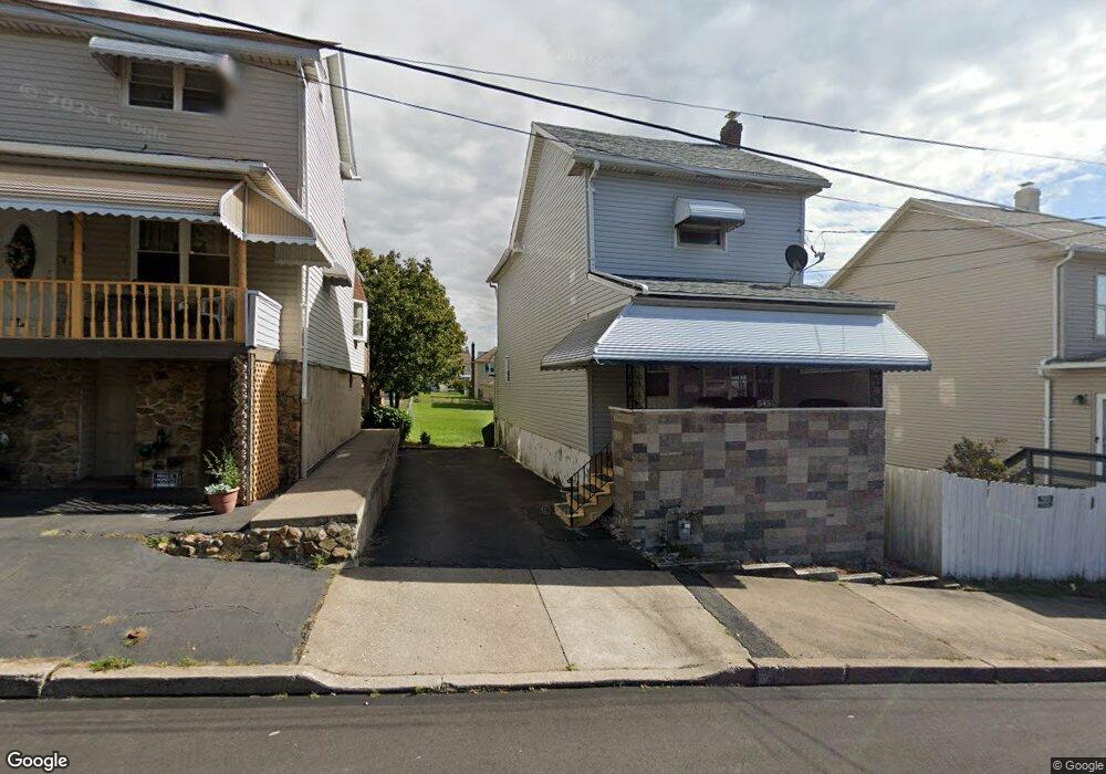 549 Hayes St, Hazleton, PA 18201 - photo 1