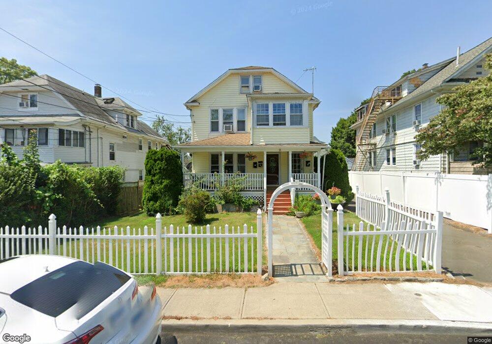 10 Woodbury Ave, Norwalk, CT 06850 - photo 1