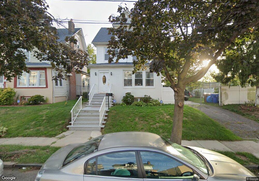 611 Alexander Ave, Linden, NJ 07036 - photo 1