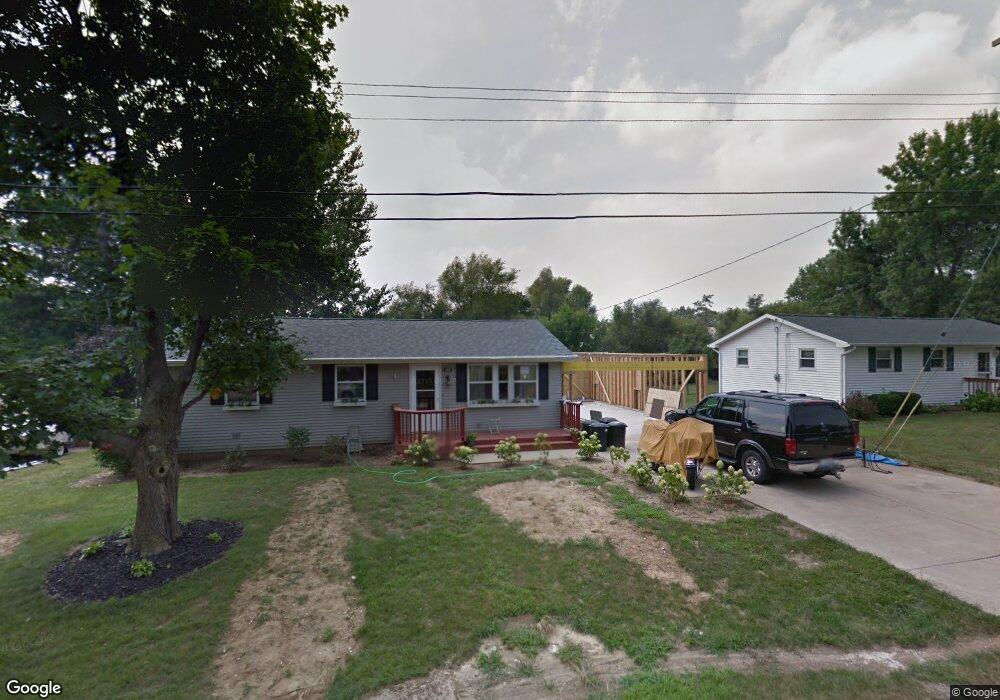 400 Sterling St, Washington, IL 61571 - photo 1