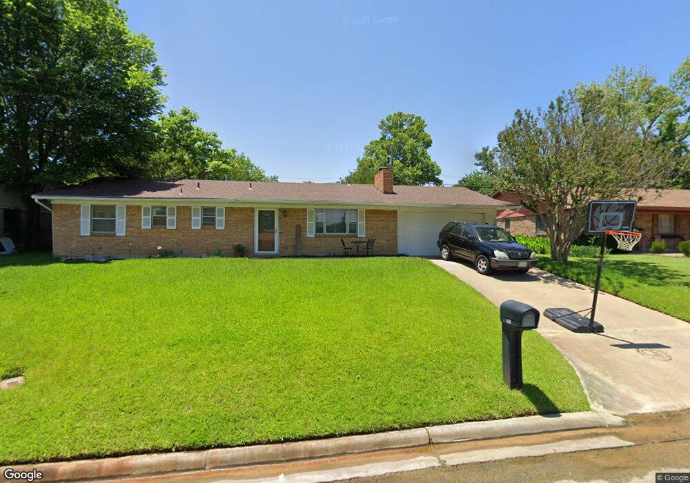 213 Ross Ave, Denison, TX 75020 - photo 1