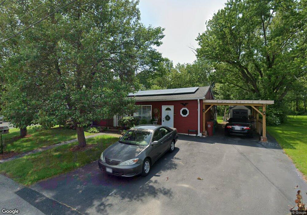 34 Lisa Ln, Lowell, MA 01854 - photo 1