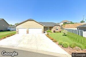 7605 Crown Crest Ave, Yakima, WA 98903