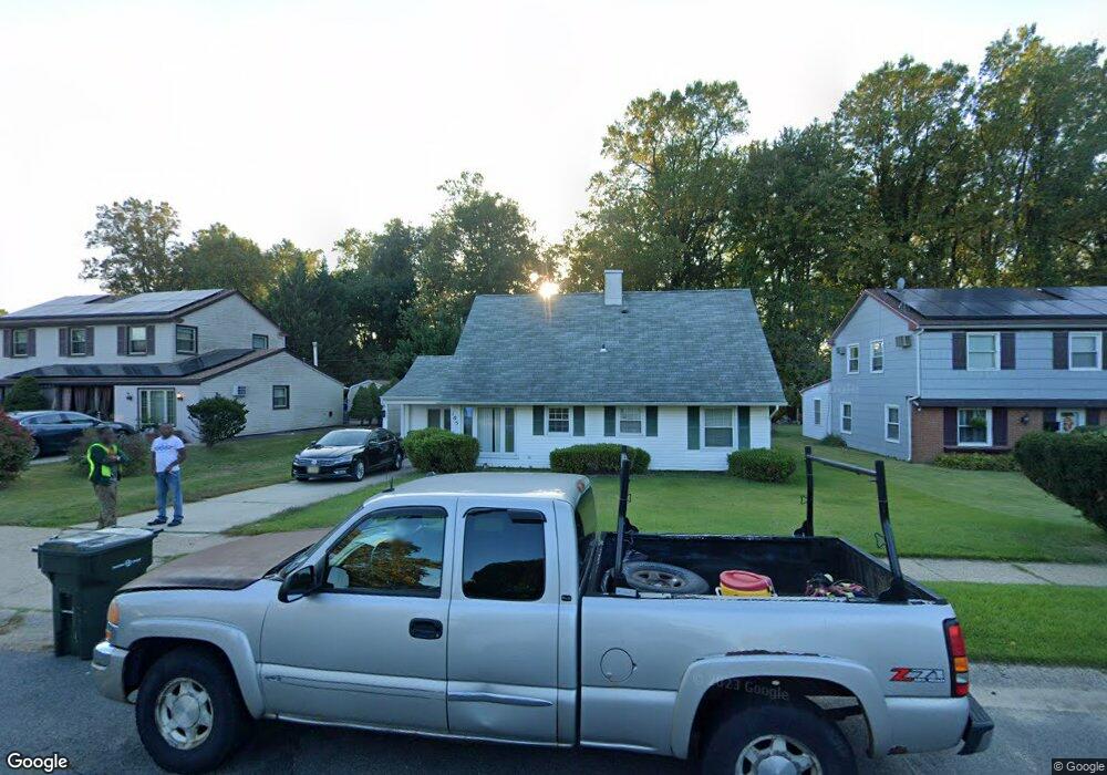 105 Plumtree Ln, Willingboro, NJ 08046 - photo 1