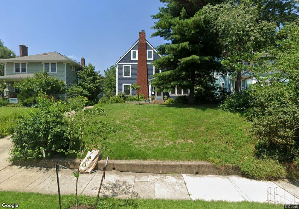 142 Brevoort Rd, Columbus, OH 43214 - photo 1