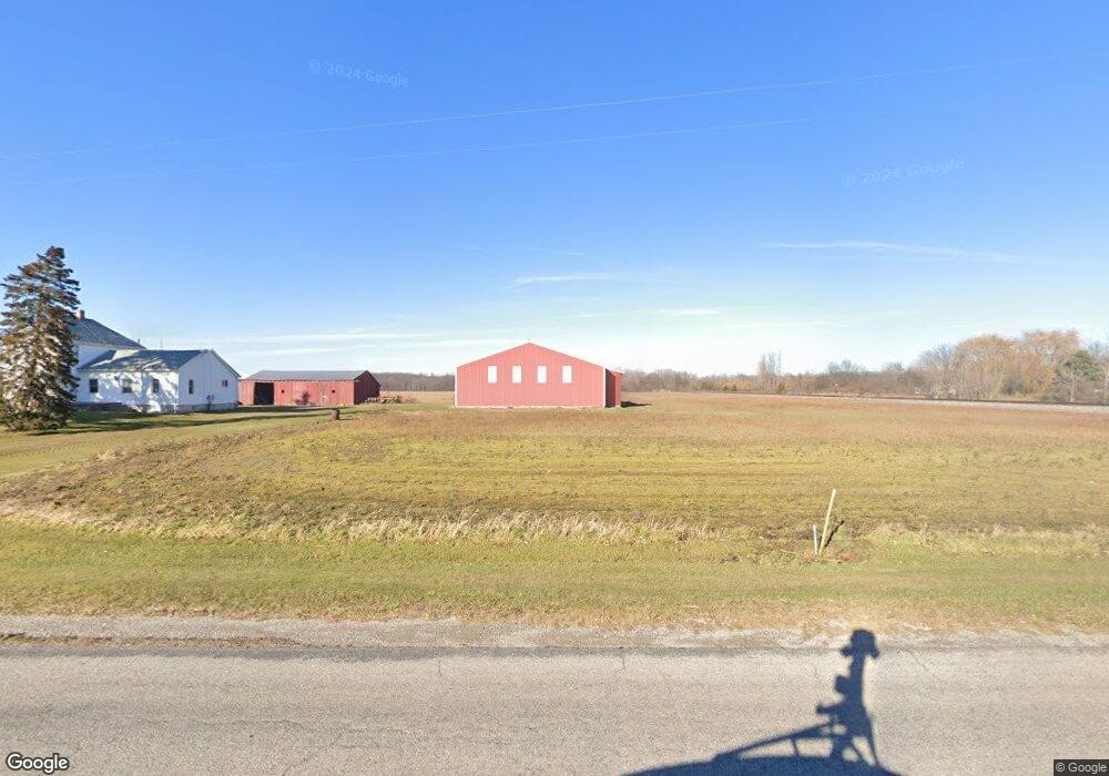 1120 W Newburg Rd, Carleton, MI 48117 - photo 1