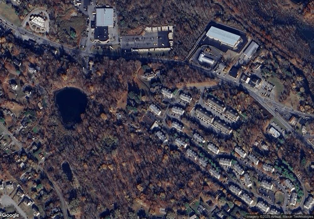 4 Lexington Hill unit 7, Harriman, NY 10926 - photo 1