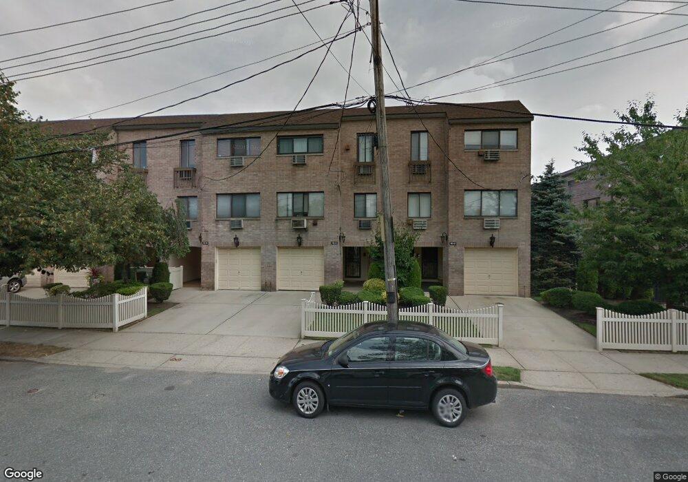 15341 82nd St unit 1Bu, Howard Beach, NY 11414 - photo 1