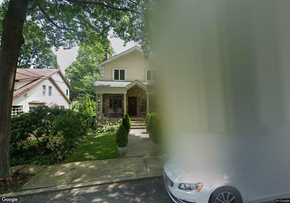 41-27 Orient Ave, Douglaston, NY 11363 - photo 1