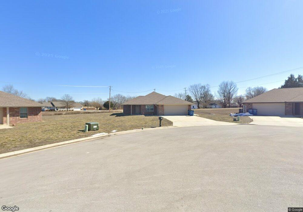 601 Sophia Ln, Carl Junction, MO 64834 - photo 1