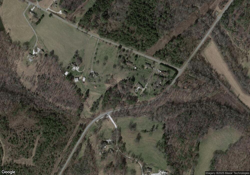 146 Gilbert Dr, Walhalla, SC 29691 - photo 1