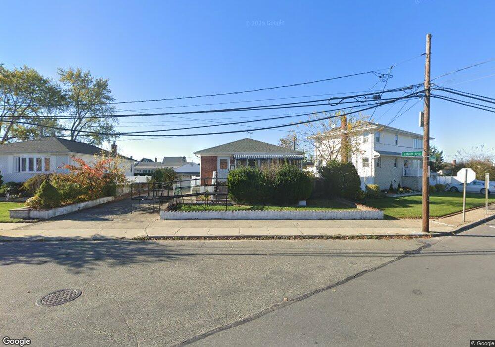 3232 Elliott Blvd, Oceanside, NY 11572 - photo 1