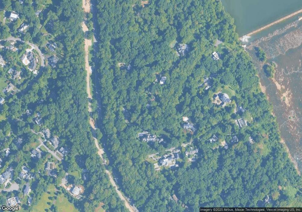 1131 Crest Ln, McLean, VA 22101 - photo 1