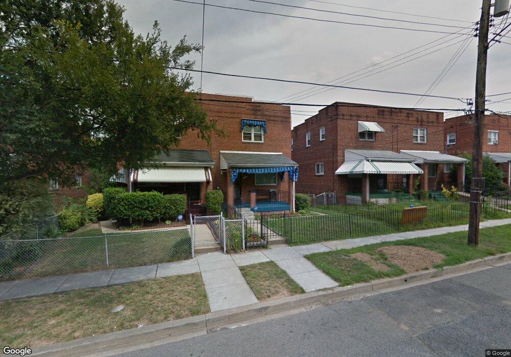 60 54th St SE, Washington, DC 20019 - photo 1