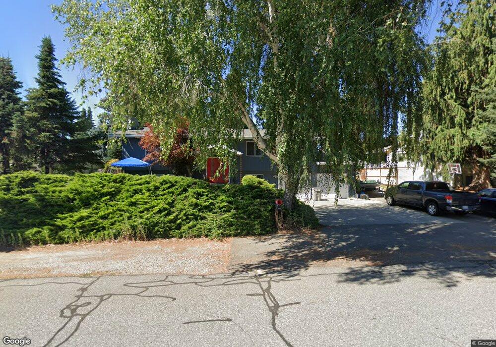 717 14th St NE, East Wenatchee, WA 98802 - photo 1