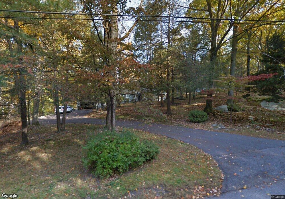 29 Cradle Rock Rd, Pound Ridge, NY 10576 - photo 1