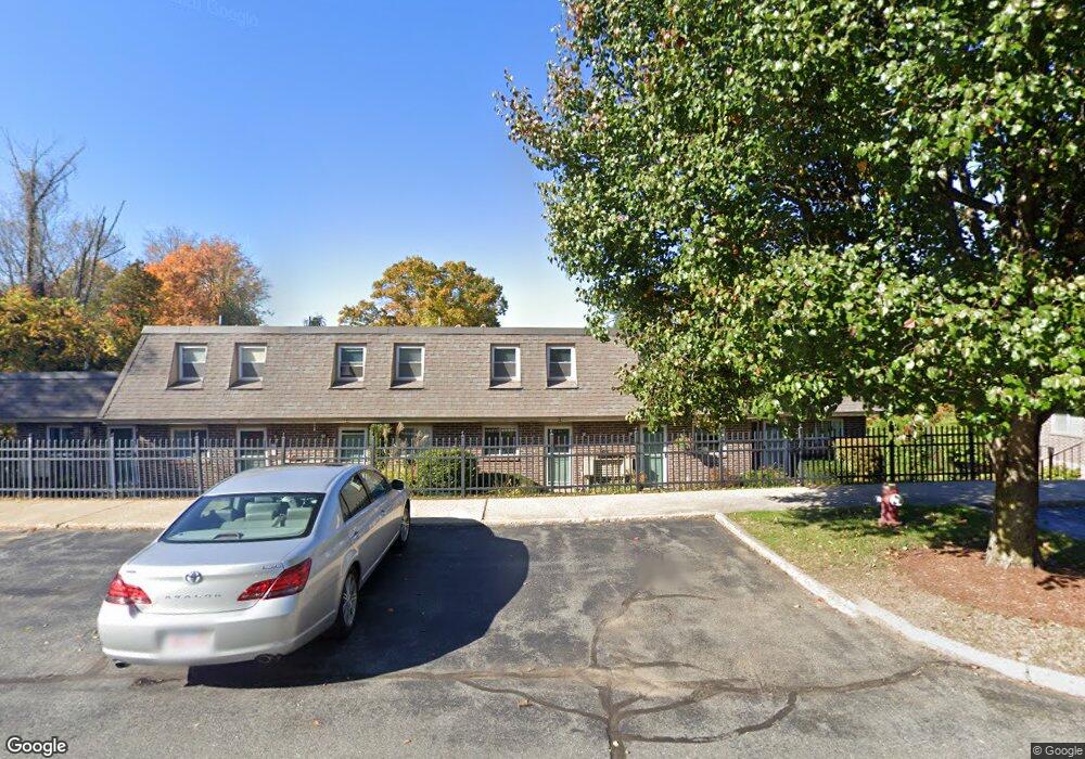 54 Walcott Valley Dr, Hopkinton, MA 01748 - photo 1