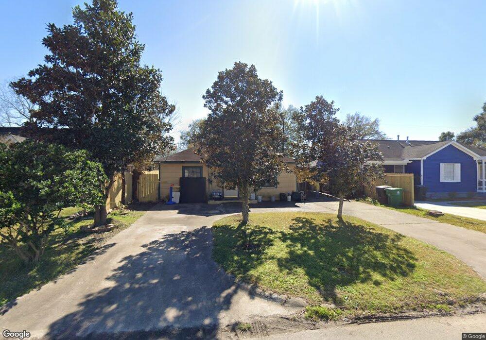 7530 Greendowns St, Houston, TX 77087 - photo 1