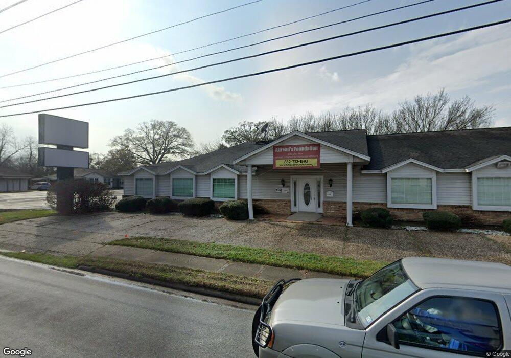 512 Uvalde Rd, Houston, TX 77015 - photo 1