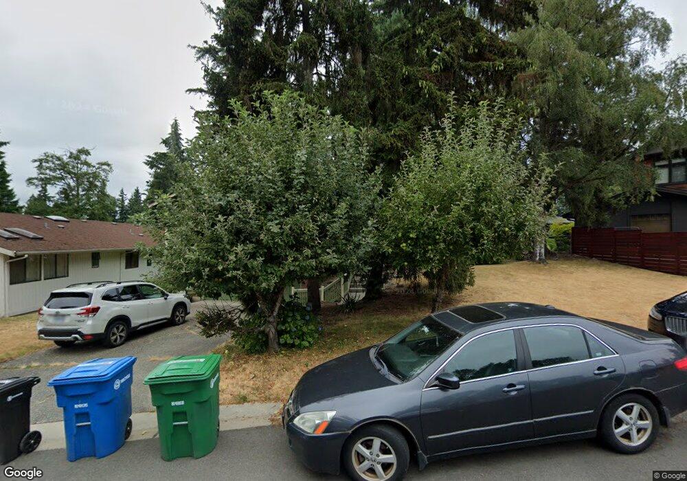 8424 SE 34th Place, Mercer Island, WA 98040 - photo 1