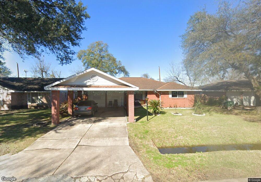 807 Hurley St, Houston, TX 77022 - photo 1