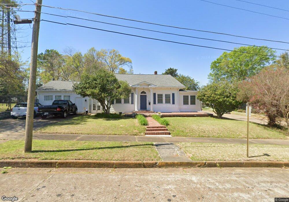431 Howe St, McComb, MS 39648 - photo 1