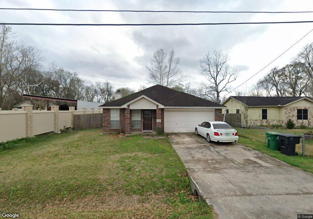 831 Lovers Ln, Houston, TX 77091 - photo 1