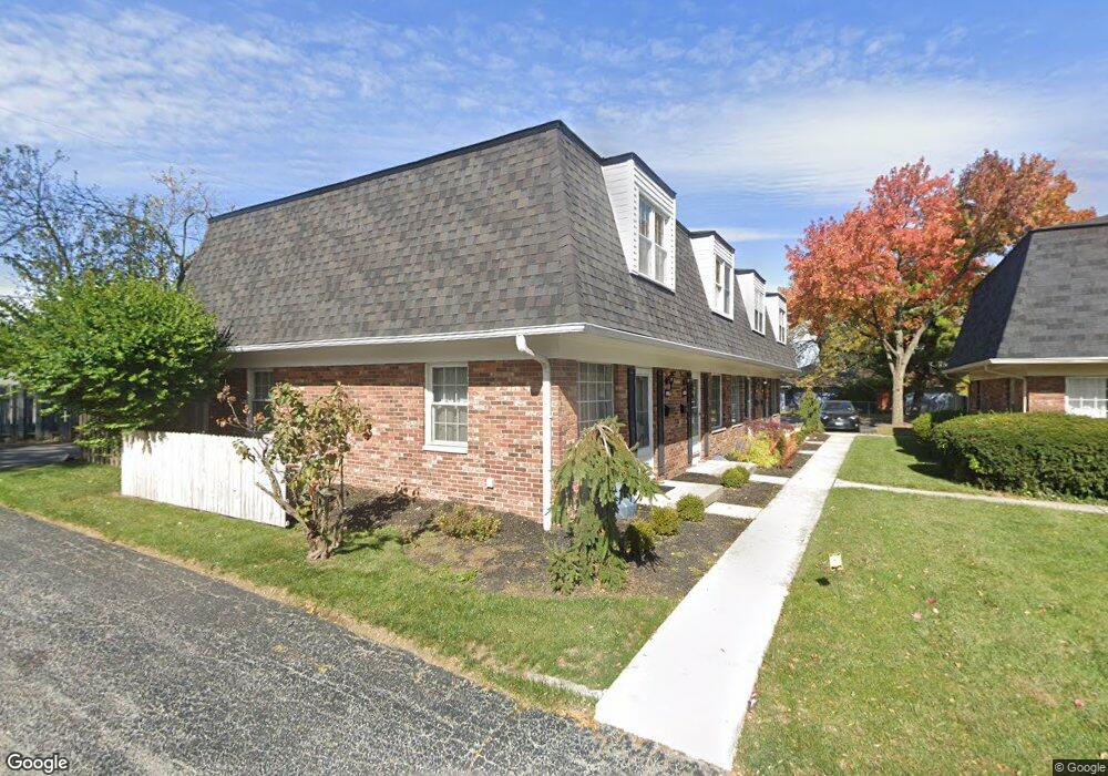 4503 Folkestone Ct N unit 12B, Columbus, OH 43220 - photo 1