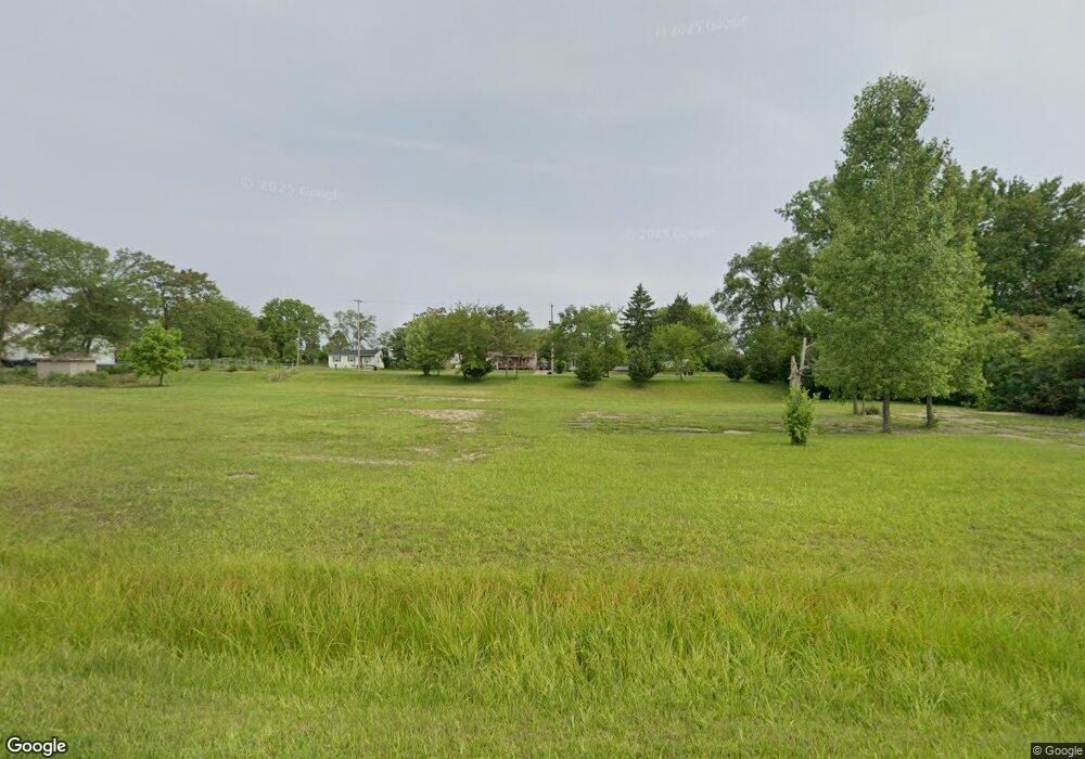 1153 E Grand Blvd, Flint, MI 48505 - photo 1