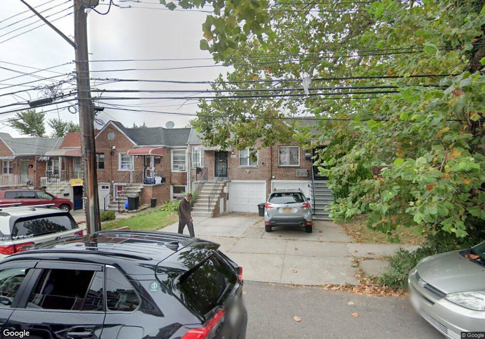 5925 163rd St, Fresh Meadows, NY 11365 - photo 1