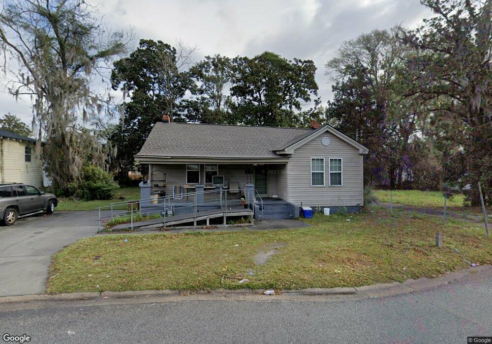 320 W 54th St, Savannah, GA 31405 - photo 1