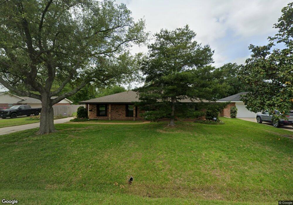 4606 Autumnwood Ln, Lake Charles, LA 70605 - photo 1