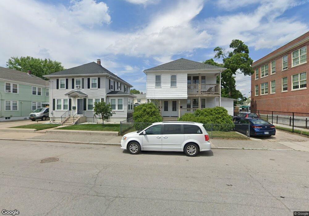 62 Pullen Ave, Pawtucket, RI 02861 - photo 1