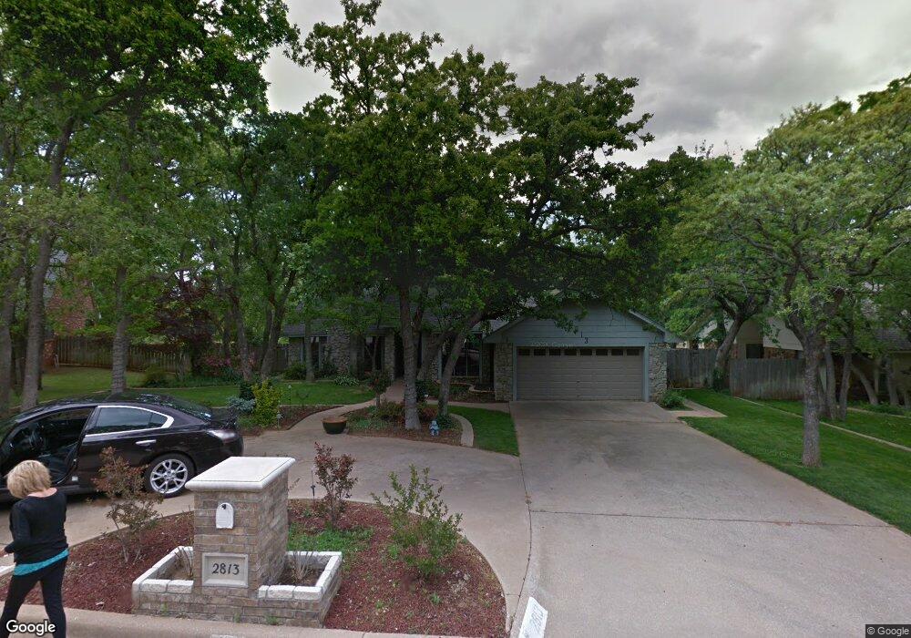 2813 Briarwood Dr, Duncan, OK 73533 - photo 1