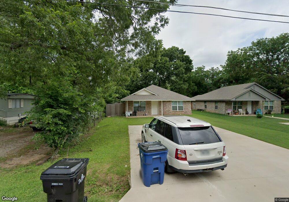 1031 W Ford St, Denison, TX 75020 - photo 1