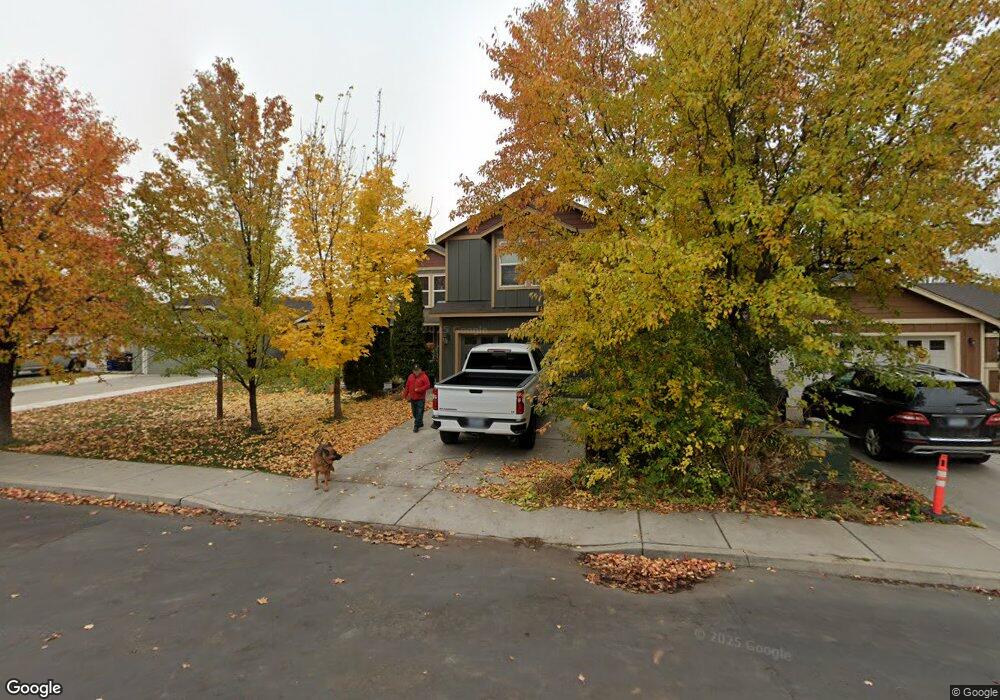 3442 SW Metolius Meadow Ct, Redmond, OR 97756 - photo 1