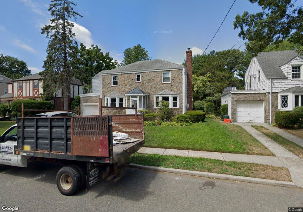 634 Adams Ave, West Hempstead, NY 11552 - photo 1