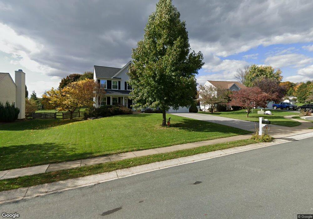 1152 Small Oaks Ct, Sykesville, MD 21784 - photo 1